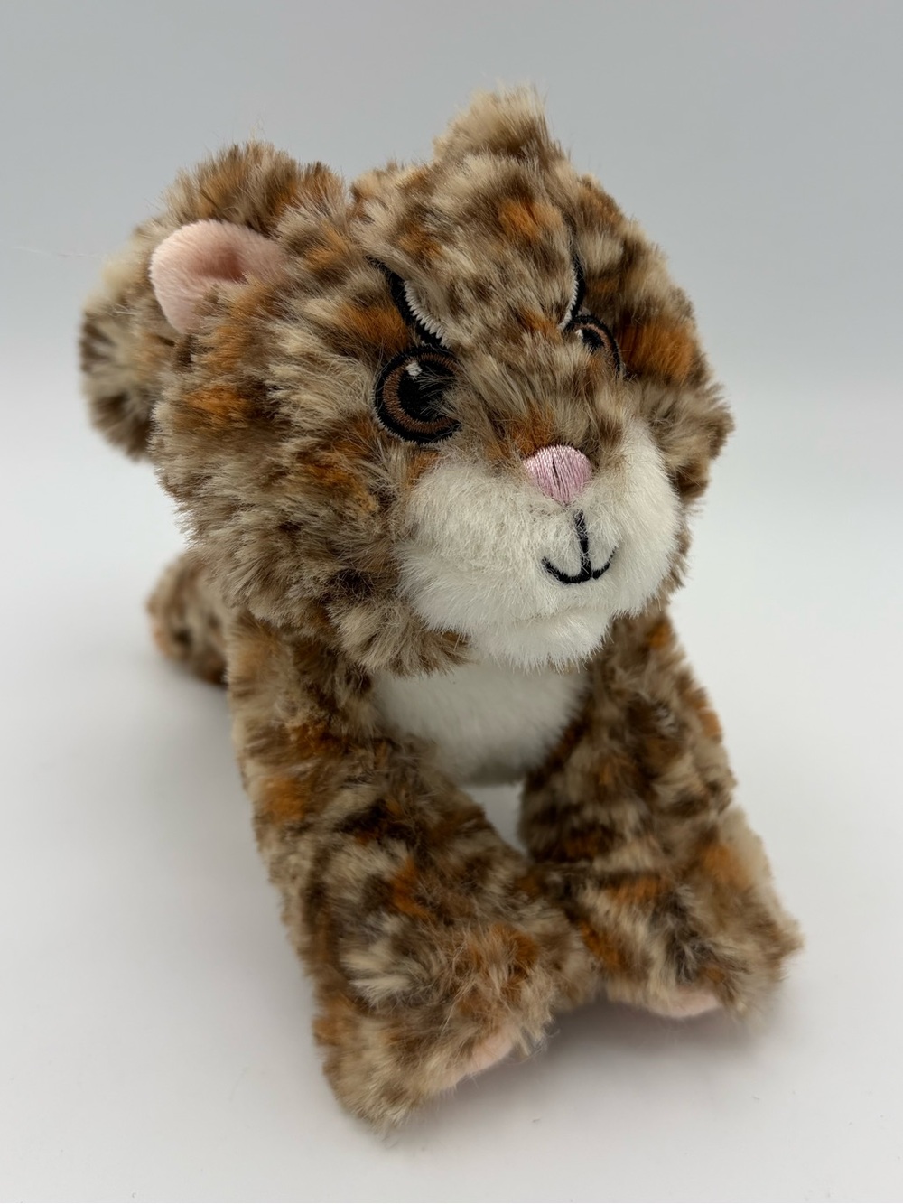 American Girl of the year 2016 Lea Margay Cat Stuffed Pet Rainforest
